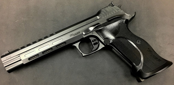 SIG Sauer Mastershop: новые модели пистолетов на базе P226 и P210