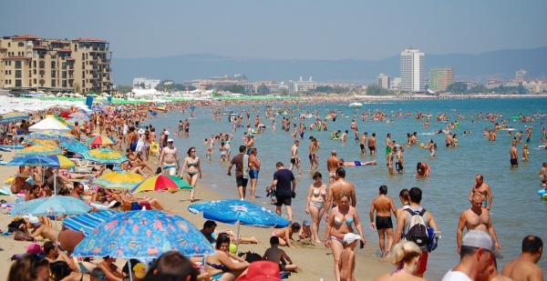 <br />
Насколько безопасны были болгарские пляжи и бассейны в этом сезоне, выяснится в конце августа<br />
